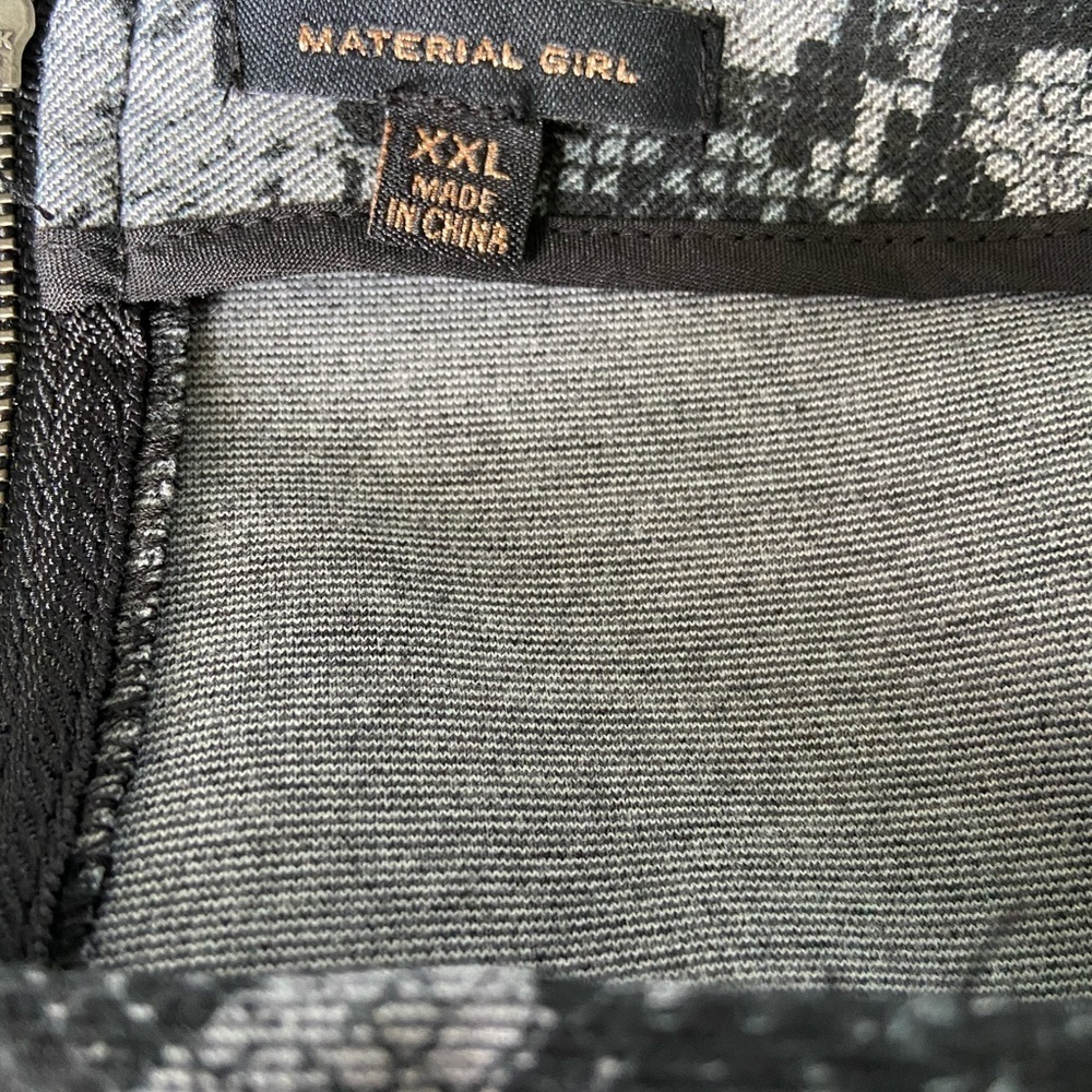 Material Girl python print mini skirt - Picture 6 of 11